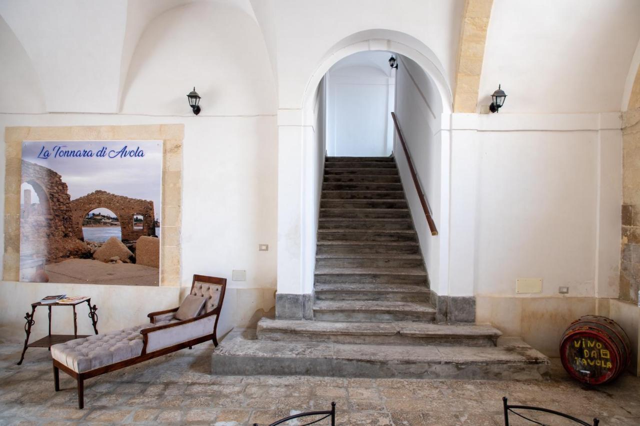 B&B Palazzo Loreto Avola Exteriér fotografie